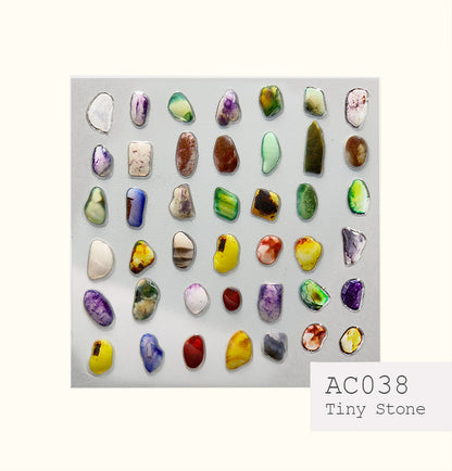 AC038 Tiny Stone